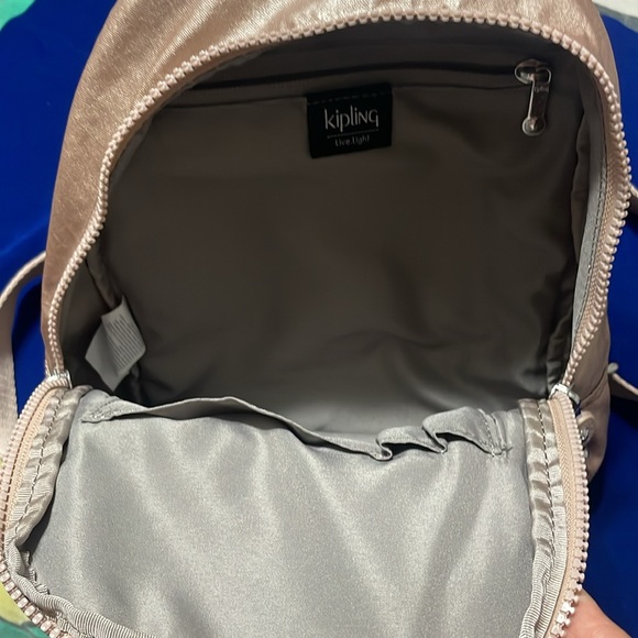 Small backpack - Picture 4 of 7